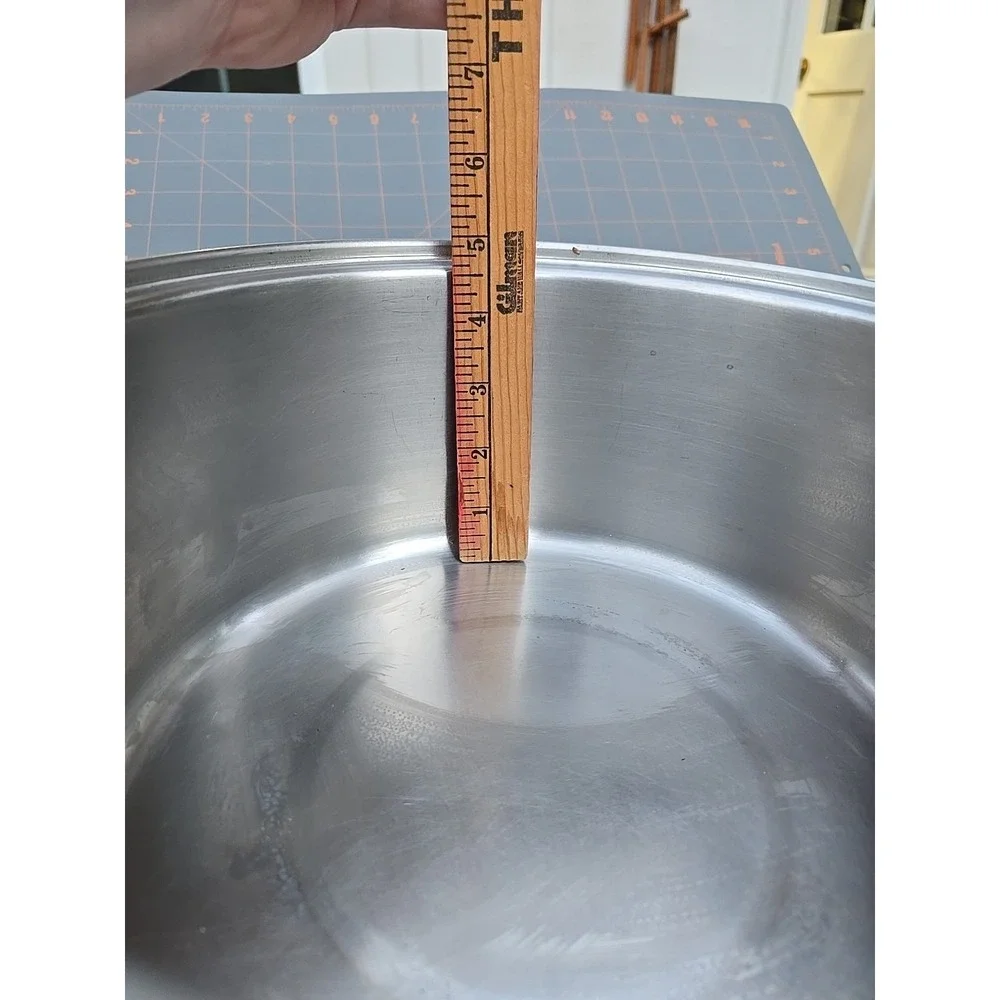 Duncan Hines Regal Ware 6 Quart 18-8 Stockpot Stainless Steel 3 Ply W/ Lid Used